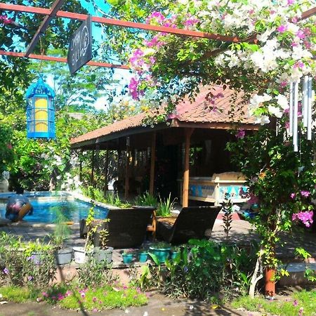 Omah Gili Hotel Gili Air Exterior photo