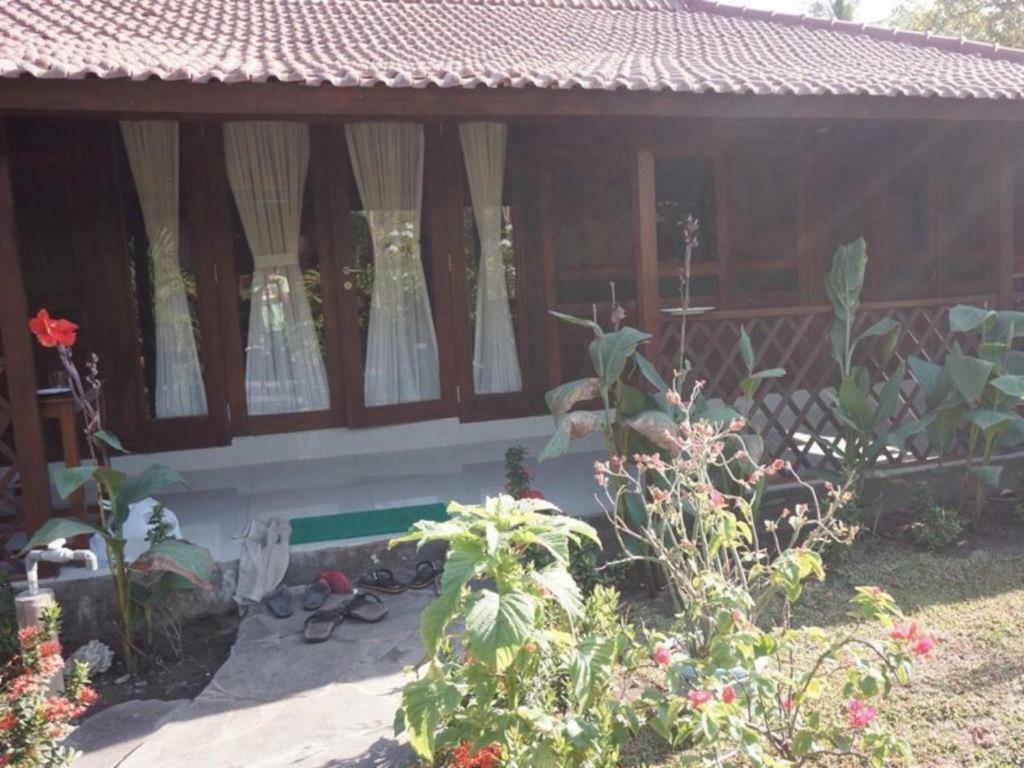 Omah Gili Hotel Gili Air Exterior photo